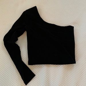 One shoulder cropped longsleeve cotton on top
